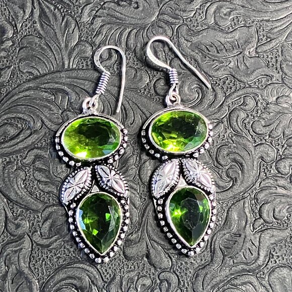 Green Peridot Fairycore Witchy Earrings Stone Crystal Jewelry - Picture 6 of 6